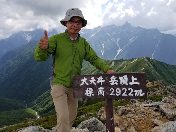 大天井岳頂上にて